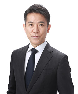 足立 大輔